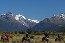 Nový Zéland - Od oceánu k horám - Nový Zéland